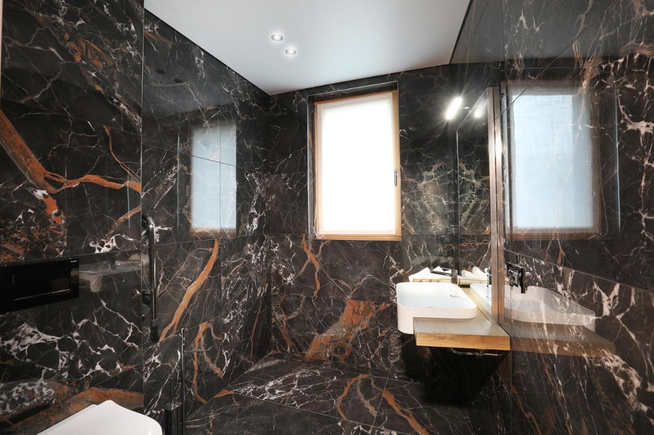 Bed and Breakfast Chalet Blanc Cervinia Брей-Червиния Экстерьер фото